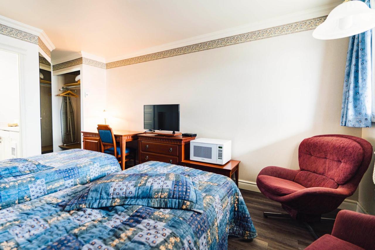 Auberge Harris Saint-Jean-sur-Richelieu Esterno foto