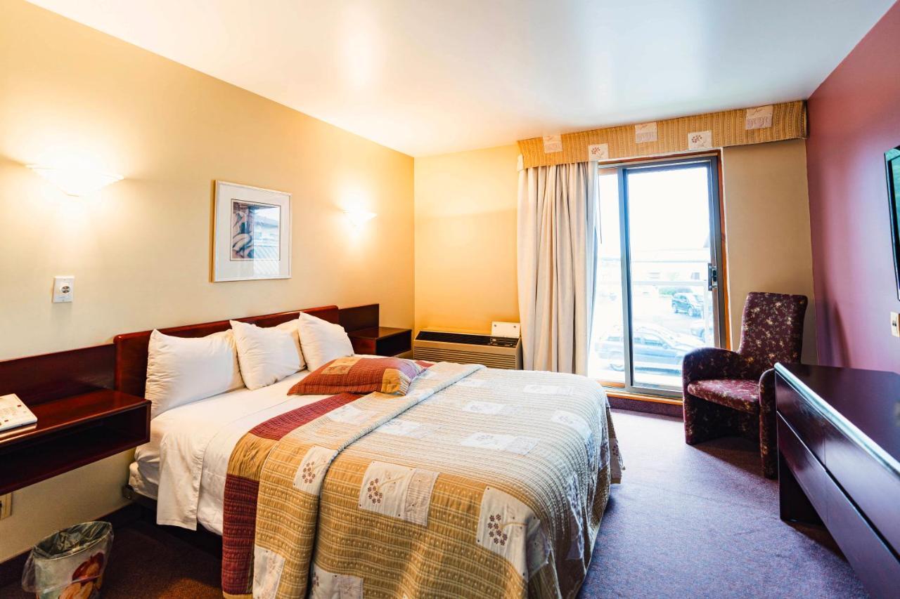 Auberge Harris Saint-Jean-sur-Richelieu Esterno foto