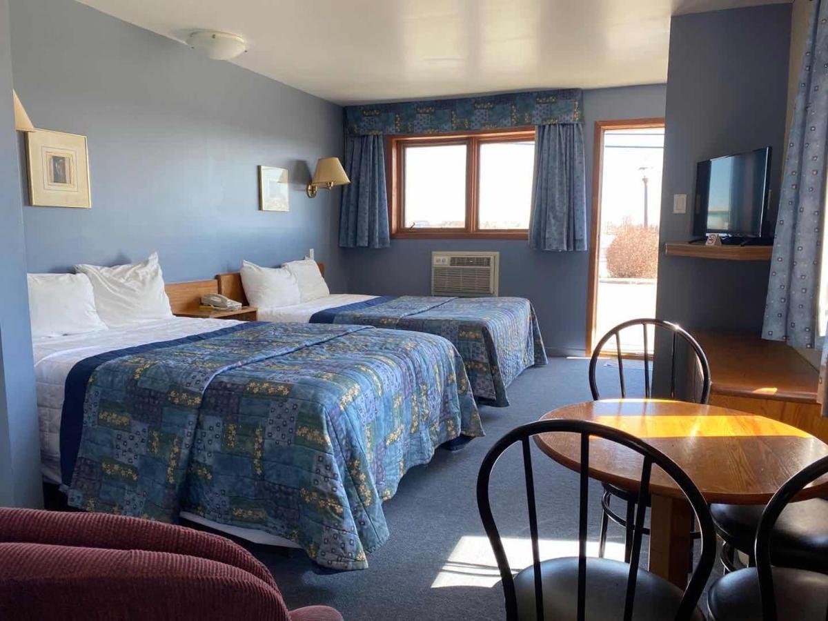 Auberge Harris Saint-Jean-sur-Richelieu Esterno foto